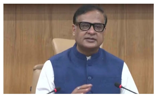 असम के सीएम डॉ हिमंता बिस्वा सरमा ने प्रेस कॉन्फ्रेंस में की बातचीत, असम के विकास के लिए कई महत्वपूर्ण कदम उठाए गए हैं